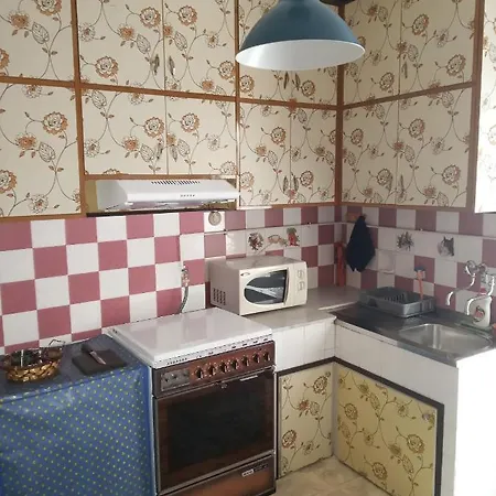 Cosy Penthouse -Up To 6 Guests- In The City Centre! Thessaloniki Exterior photo