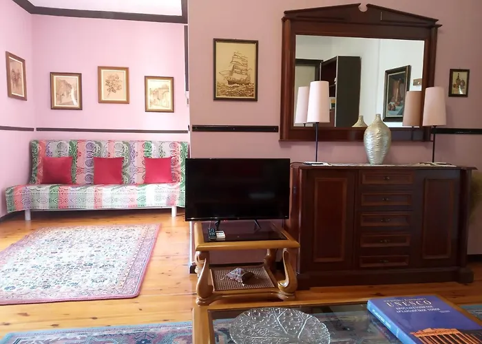 Cosy Penthouse -Up To 6 Guests- In The City Centre!