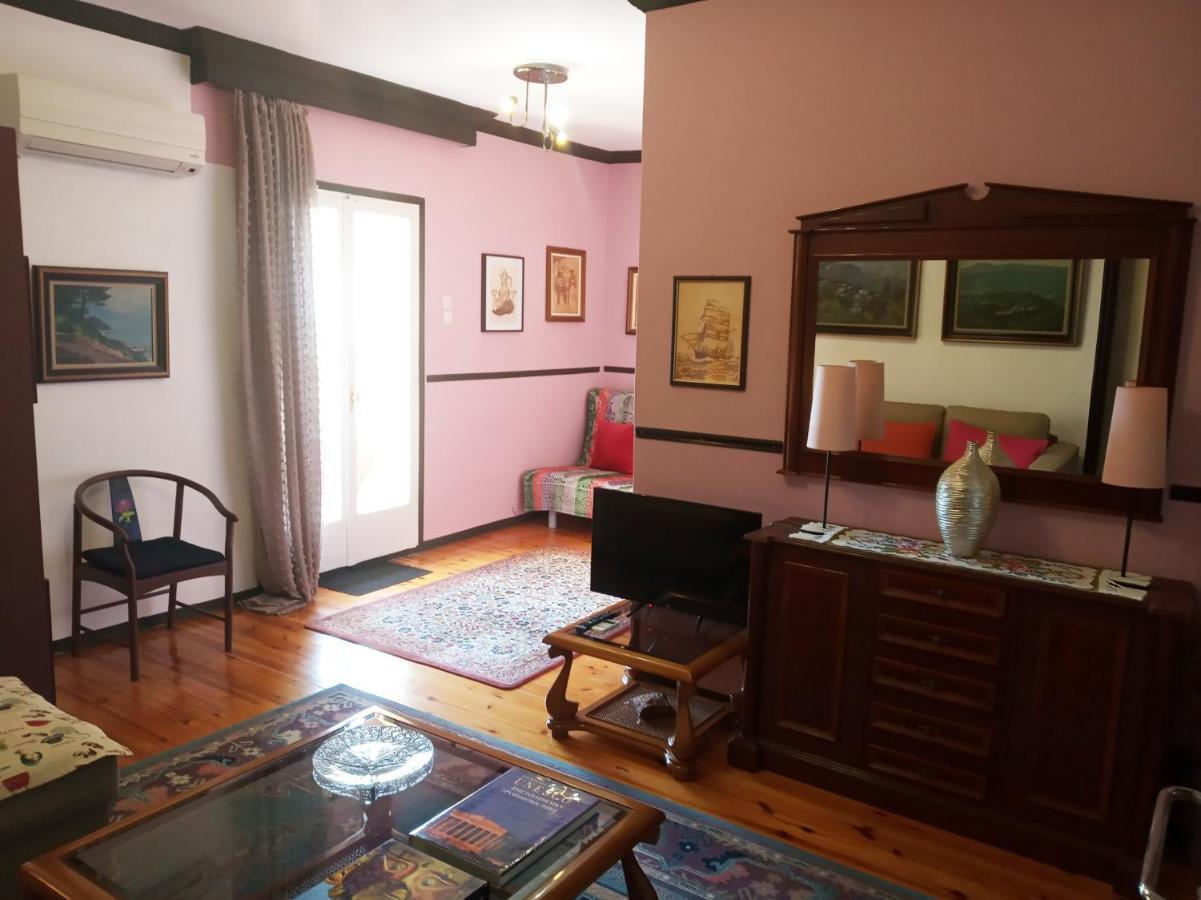 Apartment Cosy Penthouse -up To 6 Guests- In The Centre! *